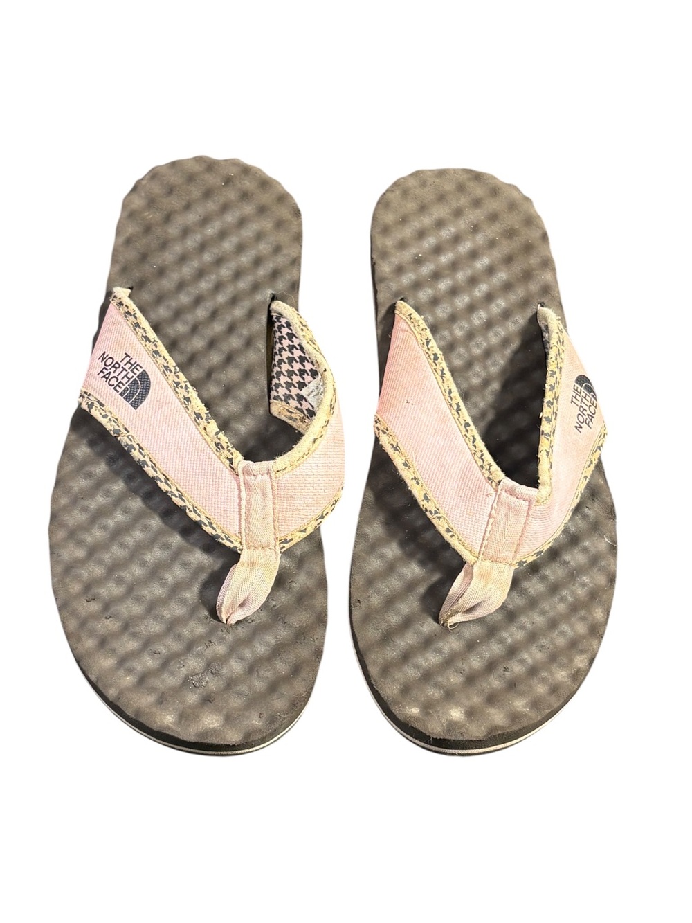 The North Face Pink Houndstooth Flip Flops Women’s 8 Sandals